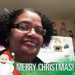 Meet your Posher, Lina